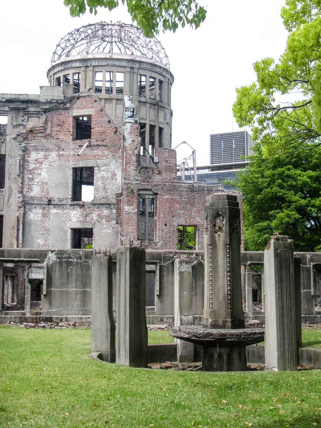 Hiroshima A-Bomb Dome Japanissa