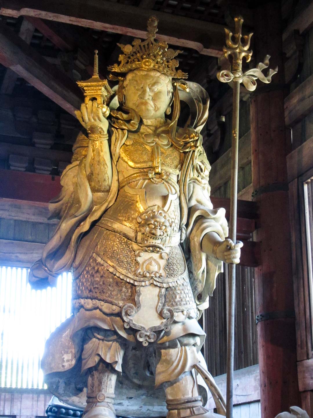 yksityiskohta Todai-ji temppelissä Narassa Japanissa