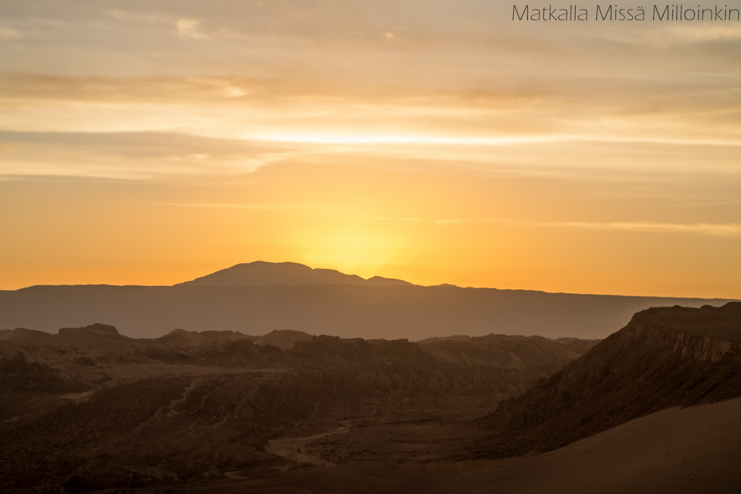 auringonlaskua katsomassa, San Pedro de Atacama ja Moon Valley, Valle de la Luna Chilessä