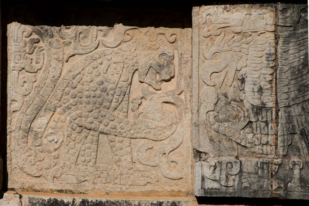 yksityiskohta Chichen Itzan maya-kaupungista