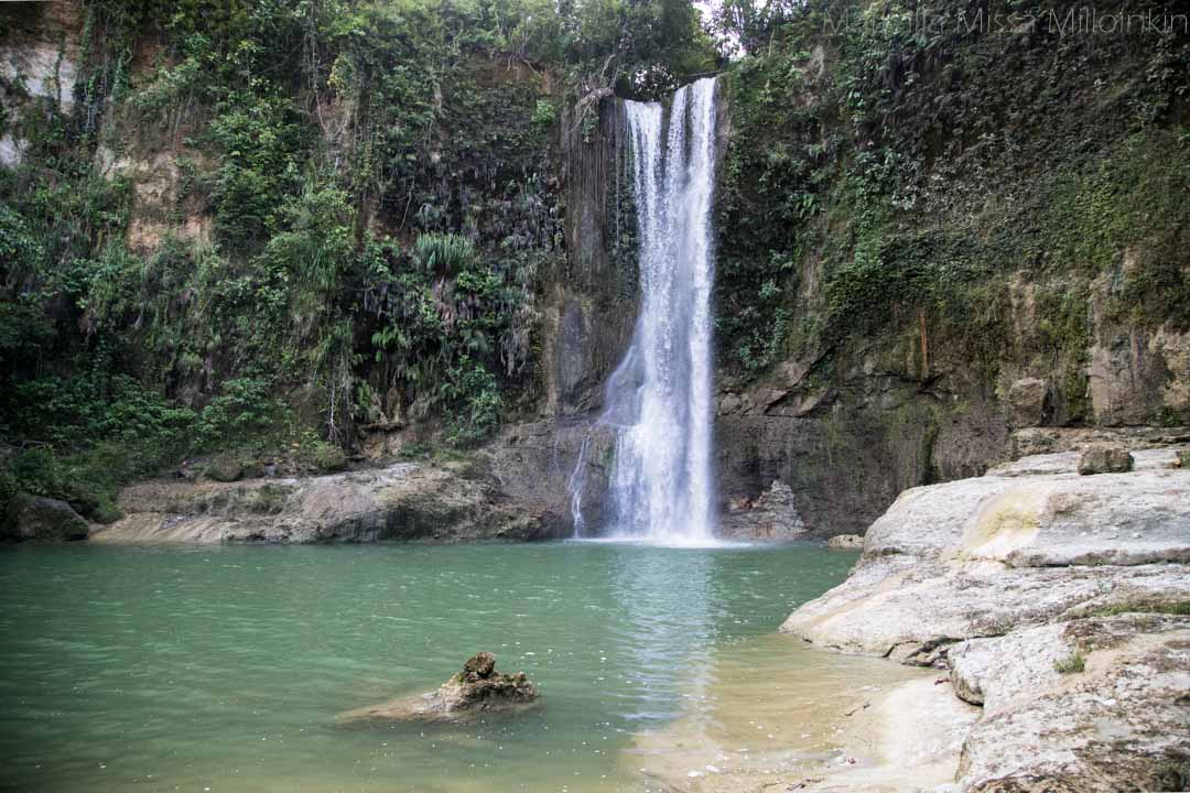 Camugao-vesiputous, Bohol Filippiinit