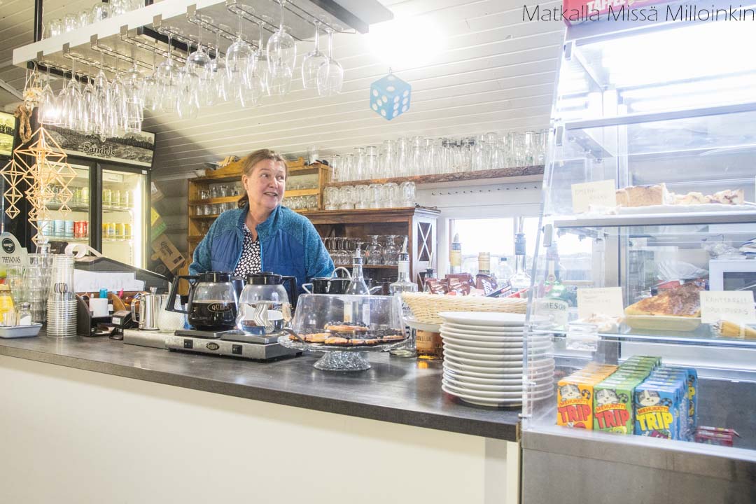 Pyhtään Kaunissaari, kahvila Mustikka