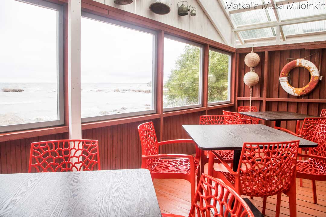 Pyhtään Kaunissaari, kahvila Merituuli