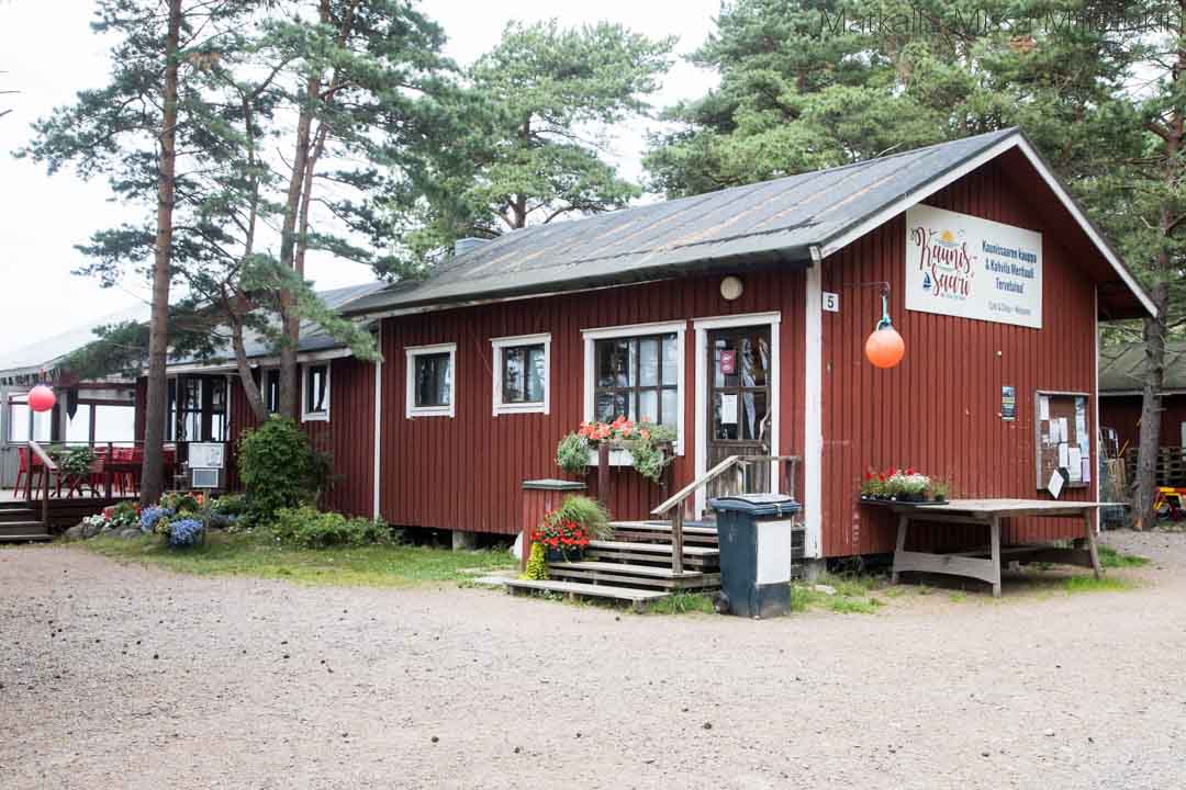 Pyhtään Kaunissaari, kahvila Merituuli