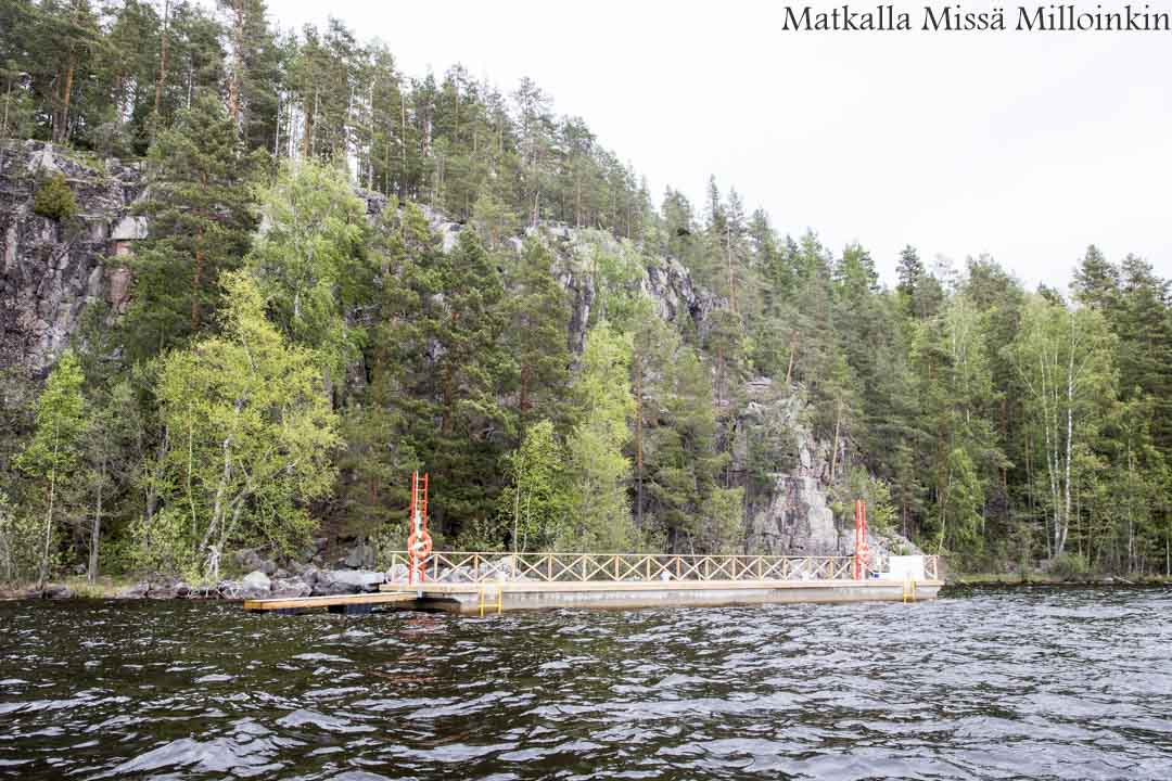 Saraakallion Kalliomaalaukset Matkalla Miss Milloinkin