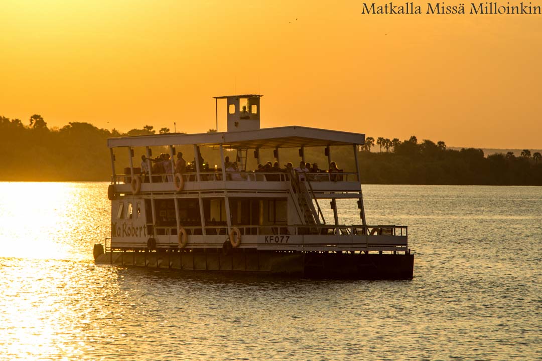 risteily Sambesi-joella Zimbabwe