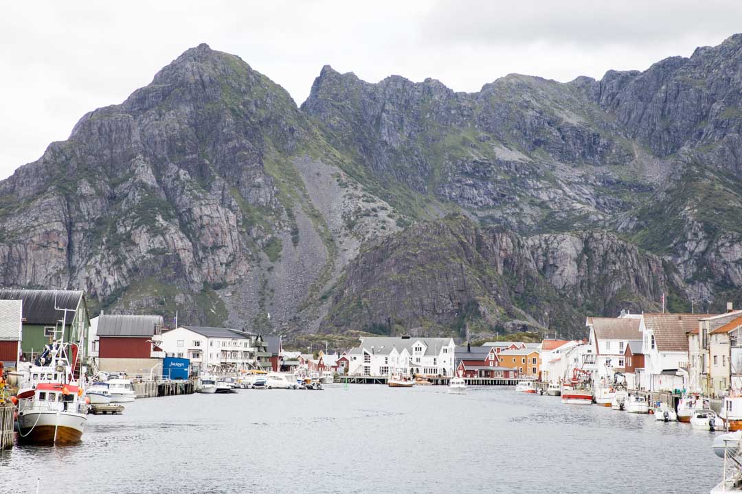 Henningsvaer, Lofootit