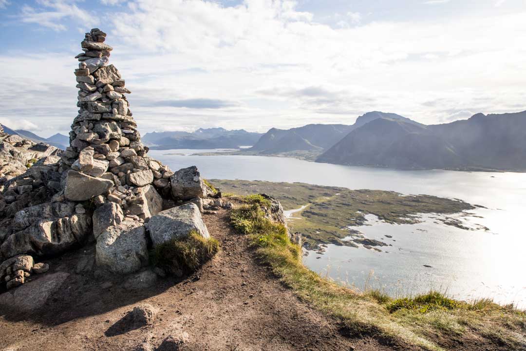 Hoven, patikointi Lofooteilla